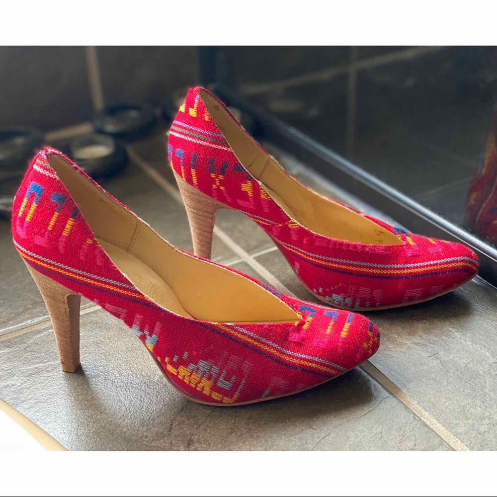 Anthropologie Fiel Mexican Textile Heels